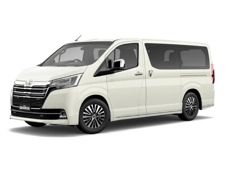 Toyota-Granvia-01.jpg