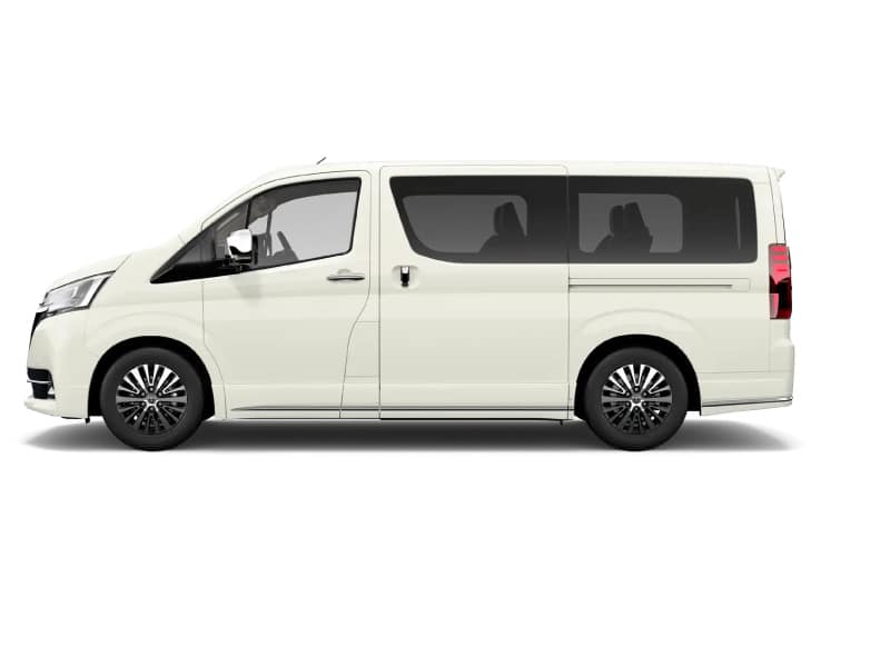 Toyota-Granvia-02.jpg
